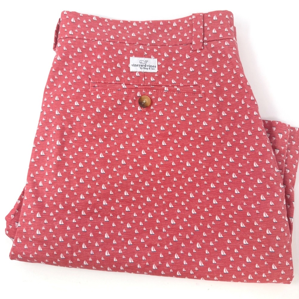 Vineyard Vines Mens 36 Breaker Shorts Red Sailboat Print Cotton Stretch Chino